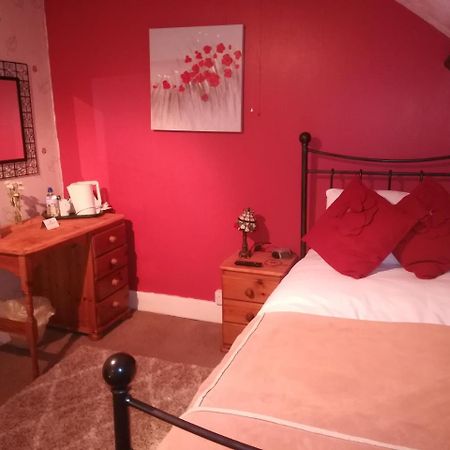 Tara Bed and Breakfast Fishguard Εξωτερικό φωτογραφία