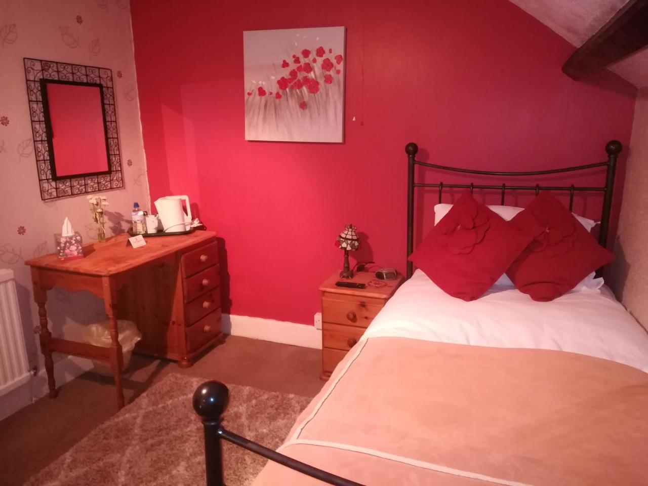 Tara Bed and Breakfast Fishguard Εξωτερικό φωτογραφία